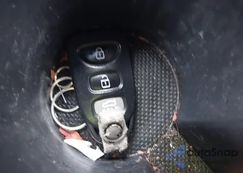 2016 Hyundai Elantra Se from USA, damaged, VIN 5NPDH4AE6GH690720